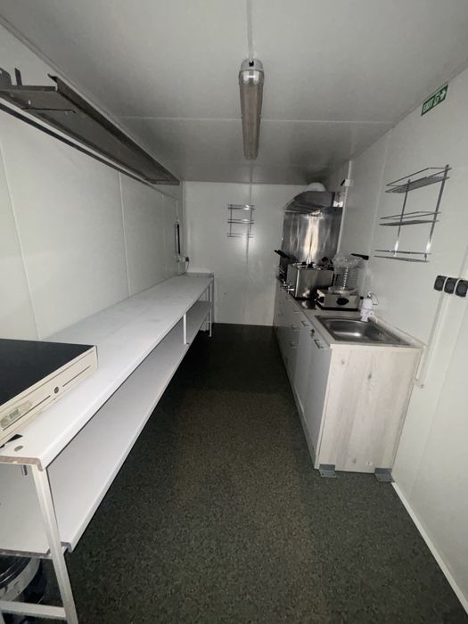 Inchiriez Rulota Comericiala(Foodtruck)