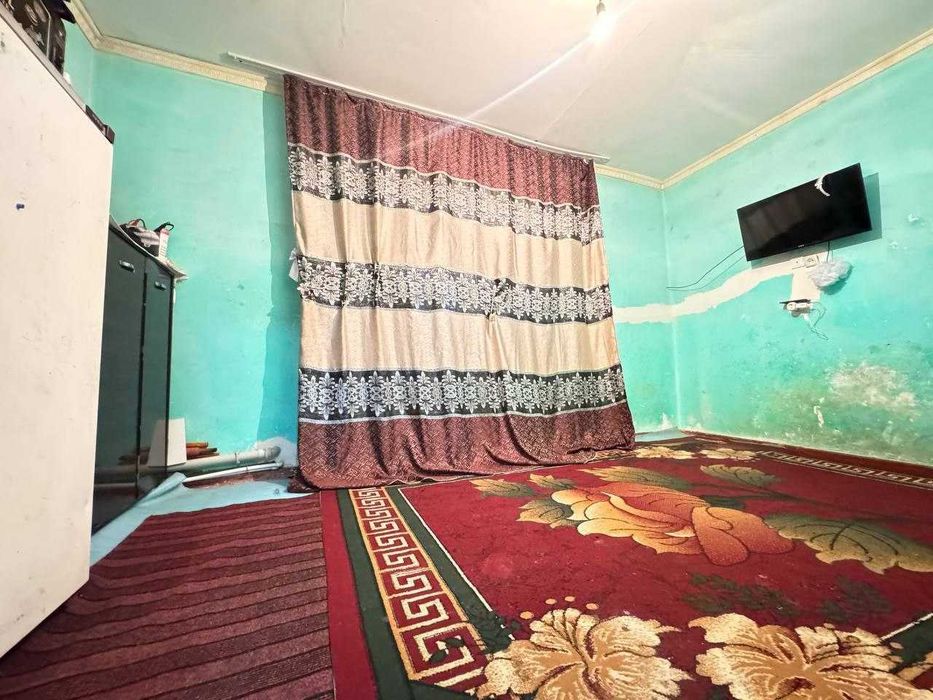 СВОЯ, Чиланзар-8 кв 2/5/5 балкон 1,5х3, ГАЛЕРЕРЕЙКА.