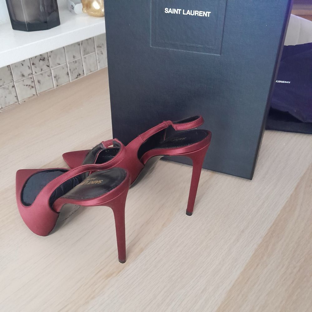 Yves Saint Laurent БОРДО