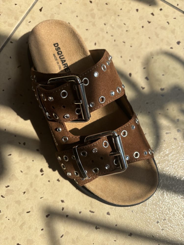 Dsquared велур сандали