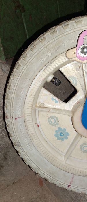 Bicicleta fetite roti 12"