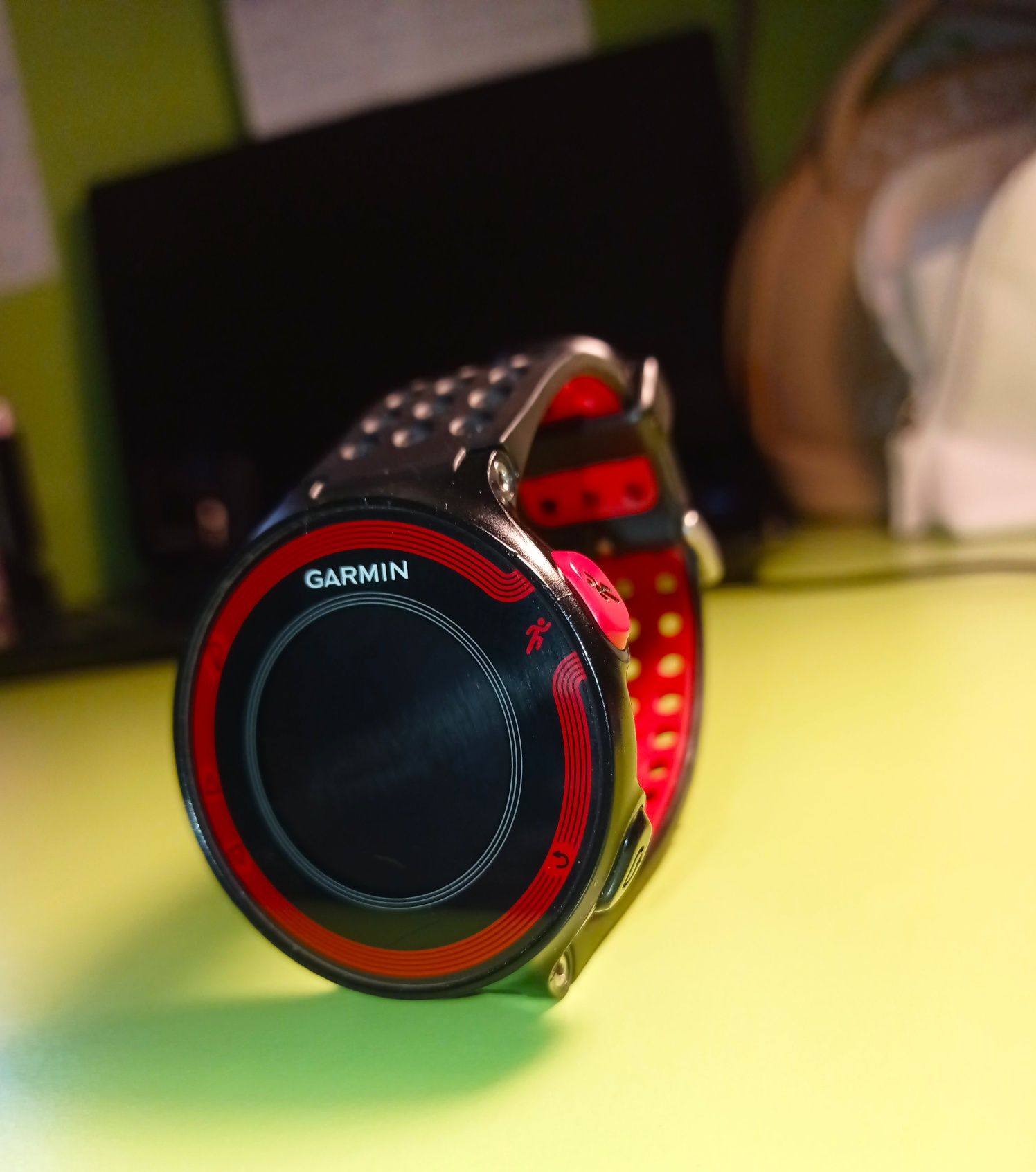 Garmin forerunner 220