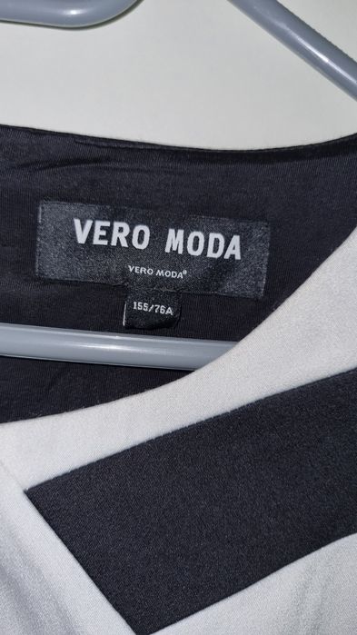 Rochie neagra de dama