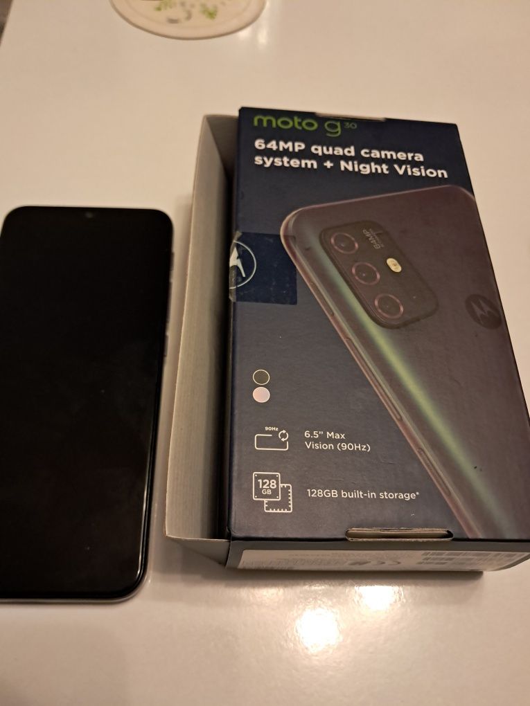 Vand telefon Motorola G30