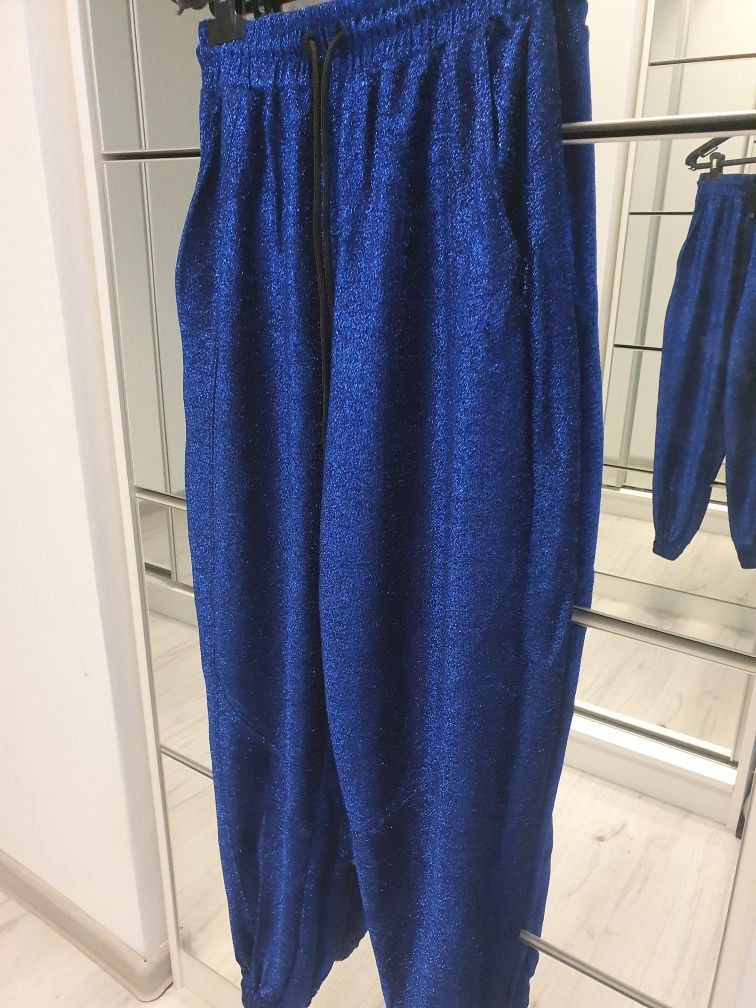 Pantaloni Berhska albastri