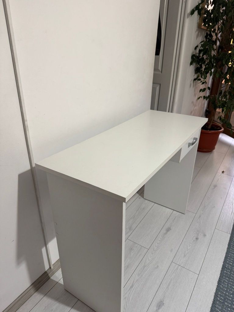 Birou tip IKea/Jisk pt copii