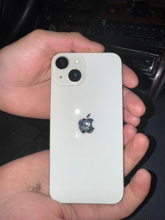 iPhone 14 белый цвет