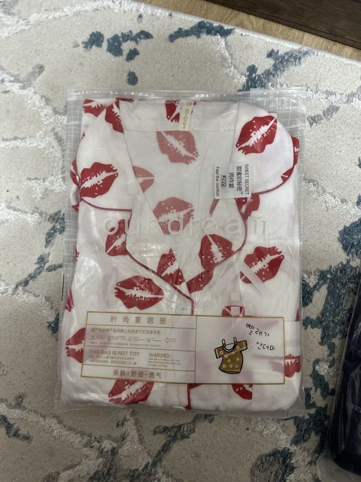 Современные пижамы на продаже