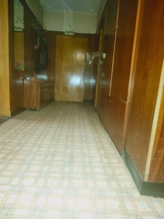 Продава се Четиристаен апартамент в Шумен, Болницата - 115 кв.м за 1331 €/кв.м - Снимка #4