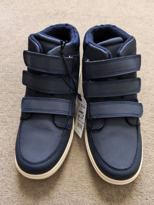 Нови детски обувки Next