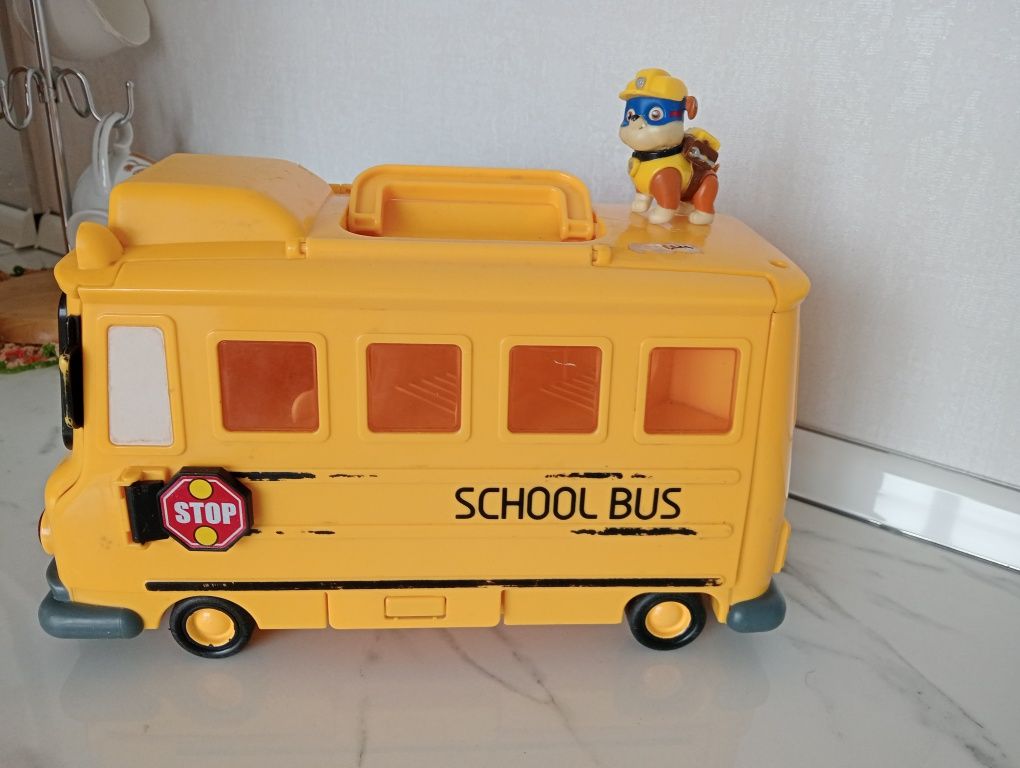 Продам игрушку автобус school bus