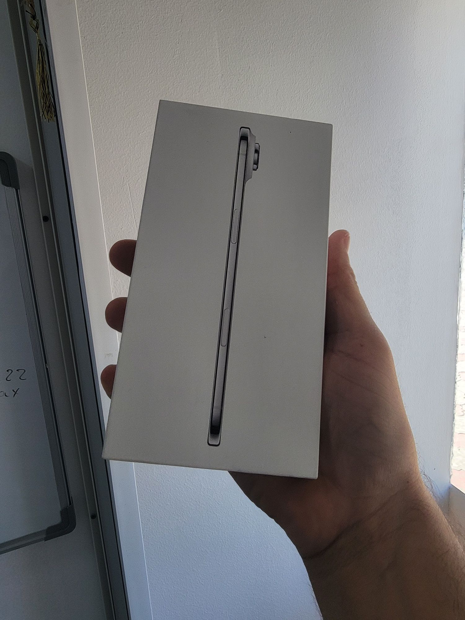 Iphone air pachka 2 ta americadan kelgan