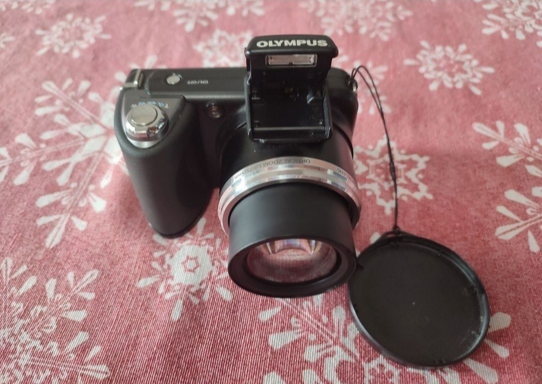 Olympus SP-600UZ