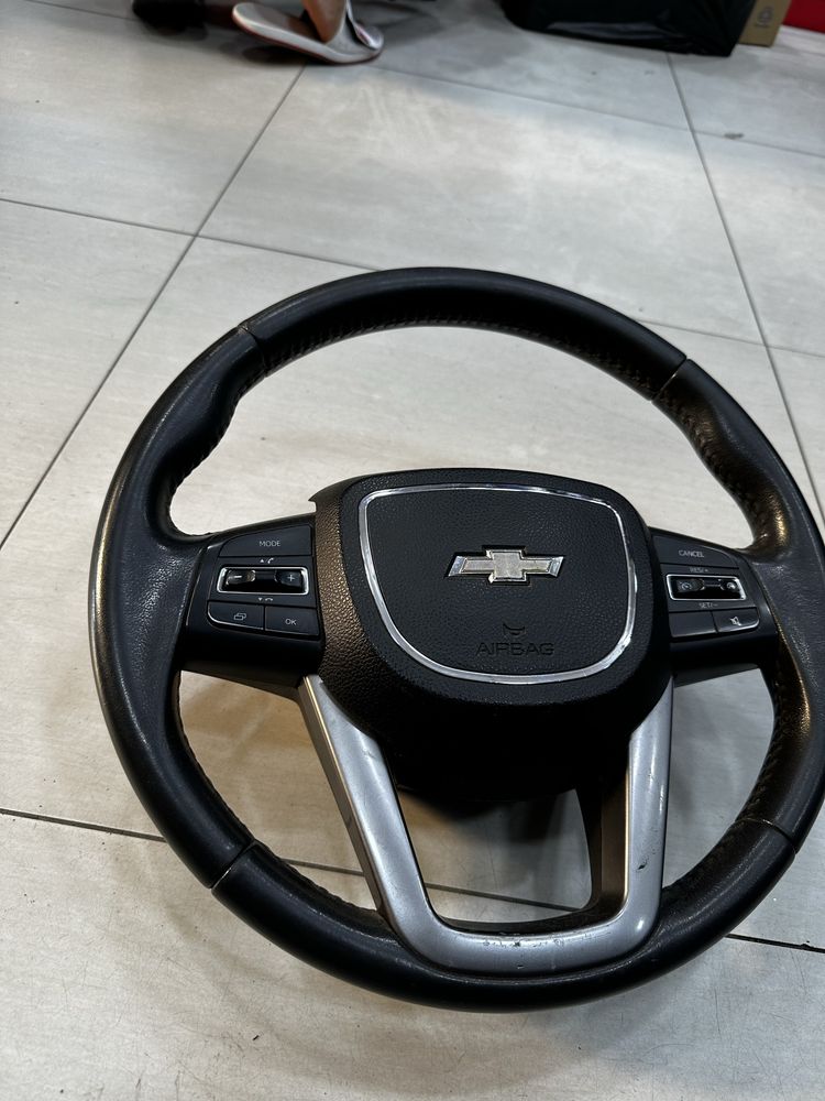 Hyundai rul ideal holatda