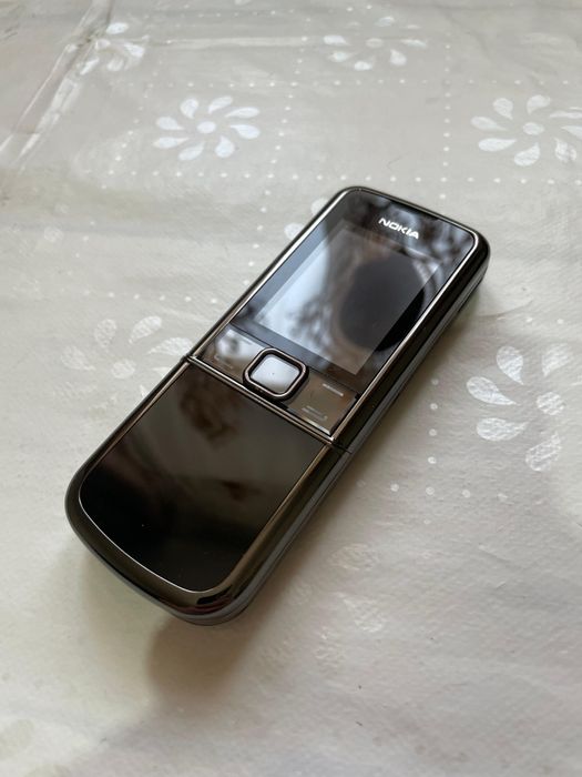 продается Nokia 8800