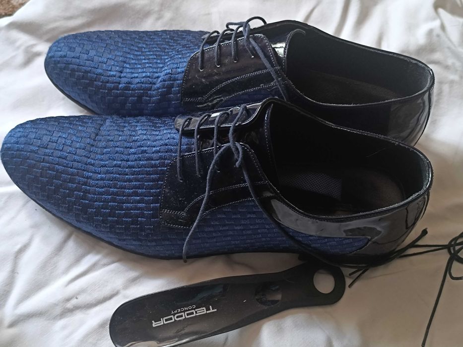 Абитуриентски костюм от модна къща “Теодор”