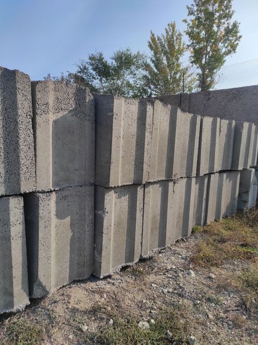 Фундаментные блоки от завода изготовителя.