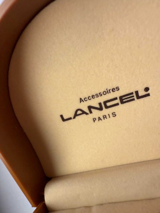 Set accesorii de lux - Butoni si ac pentru cravata