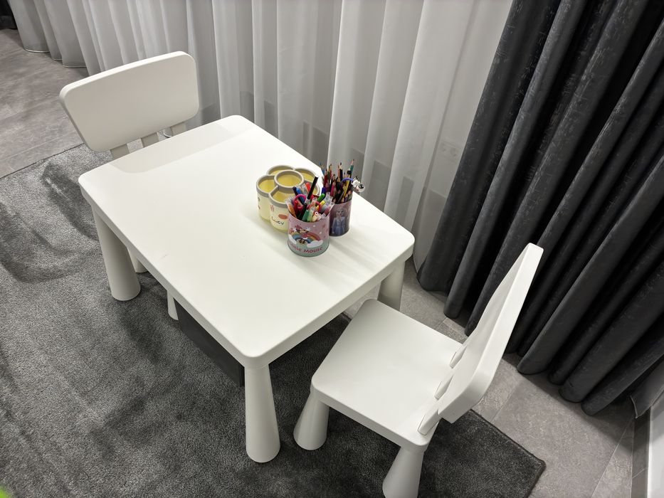 Set masa cu scaune copii Ikea