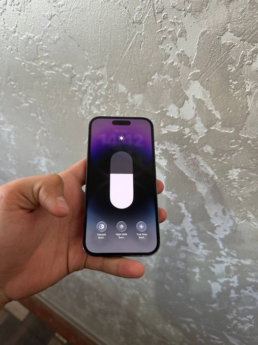 Iphone 14 pro emkost 77