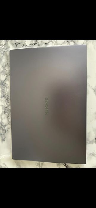 Huawei matebook d14