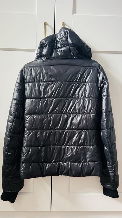 Geaca scurta de fas cu gluga, inchidere fermoar, Zara marime XS