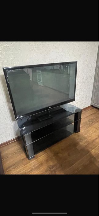 Продам телевизор