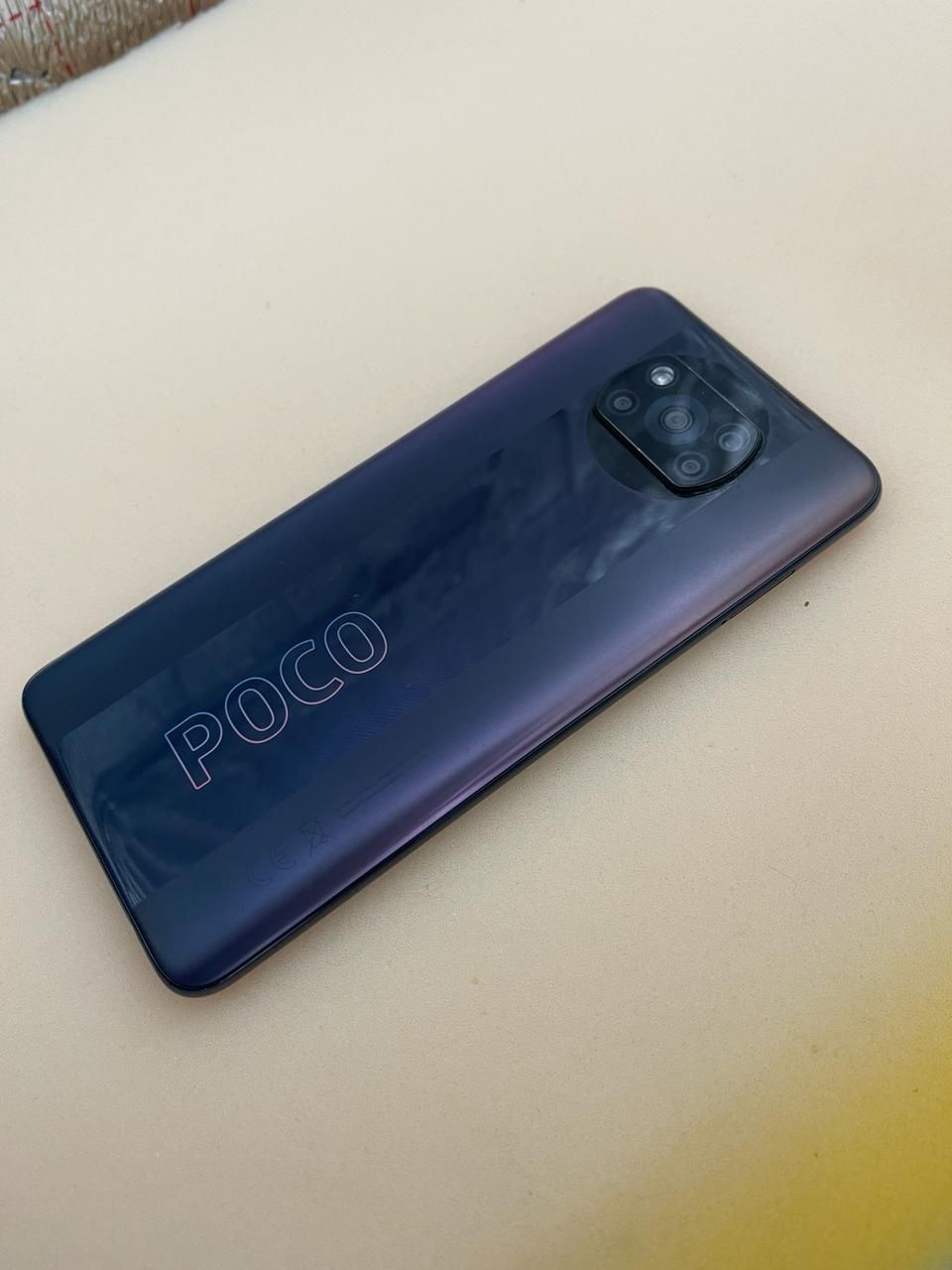 POCO X3 PRO телефон .