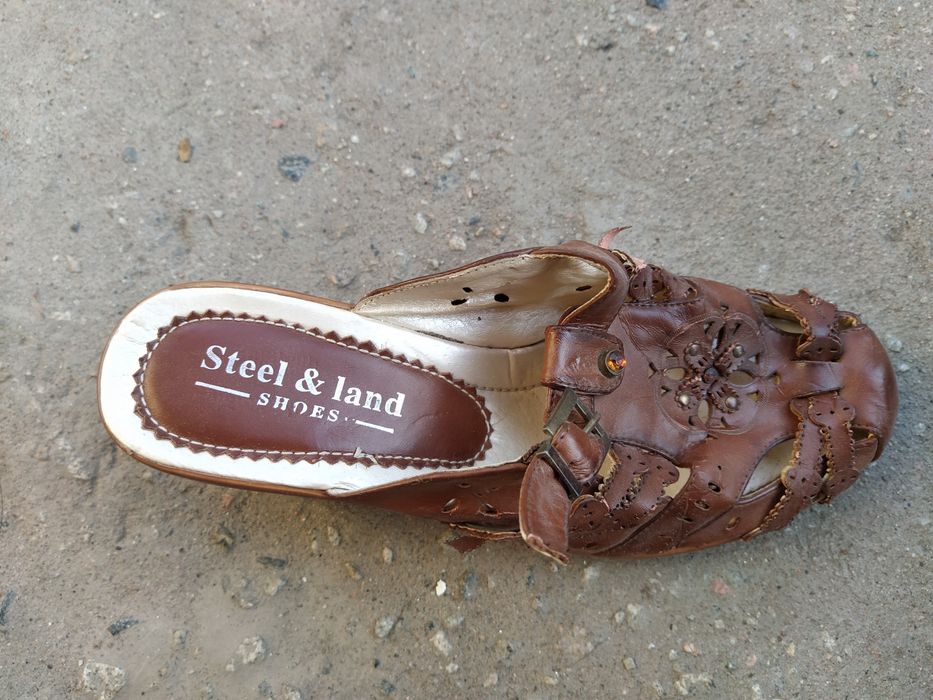 Продам обувь новая бу