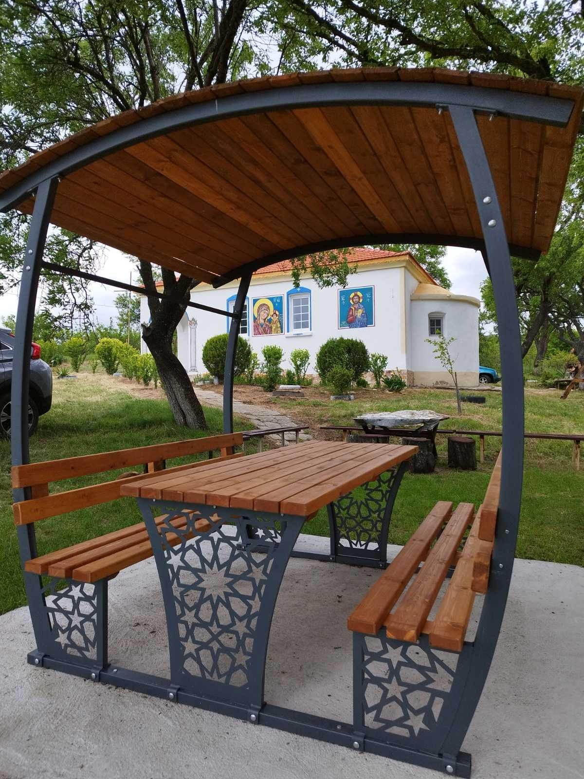 Беседка , градинско и парково оборудване,маси,пейки
