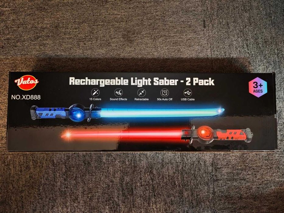 VATOS акумулаторен светлинен меч от 2 части, 15 RGB и звукови ефекти