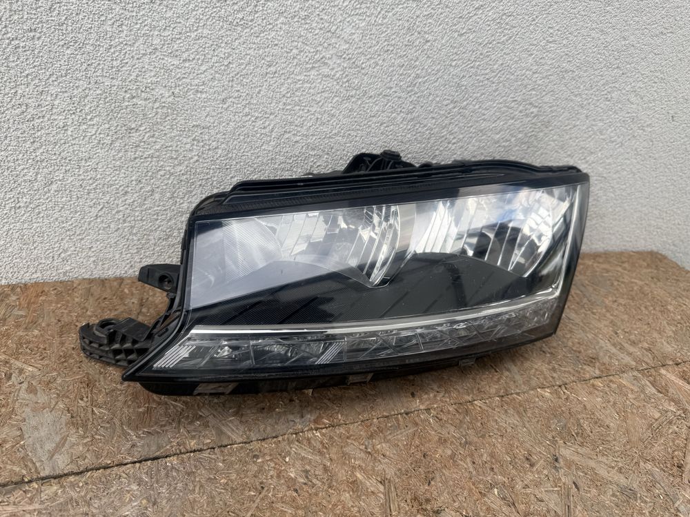 Far stanga Skoda Fabia 3 Facelift 2017-2021 halogen + LED Original