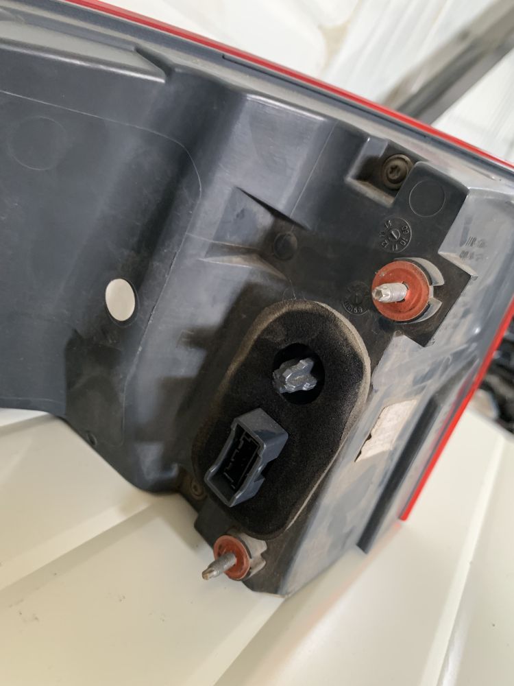 Стопове  БМВ Ф11 големите (европейски) bmw f11 stopove evropeiski