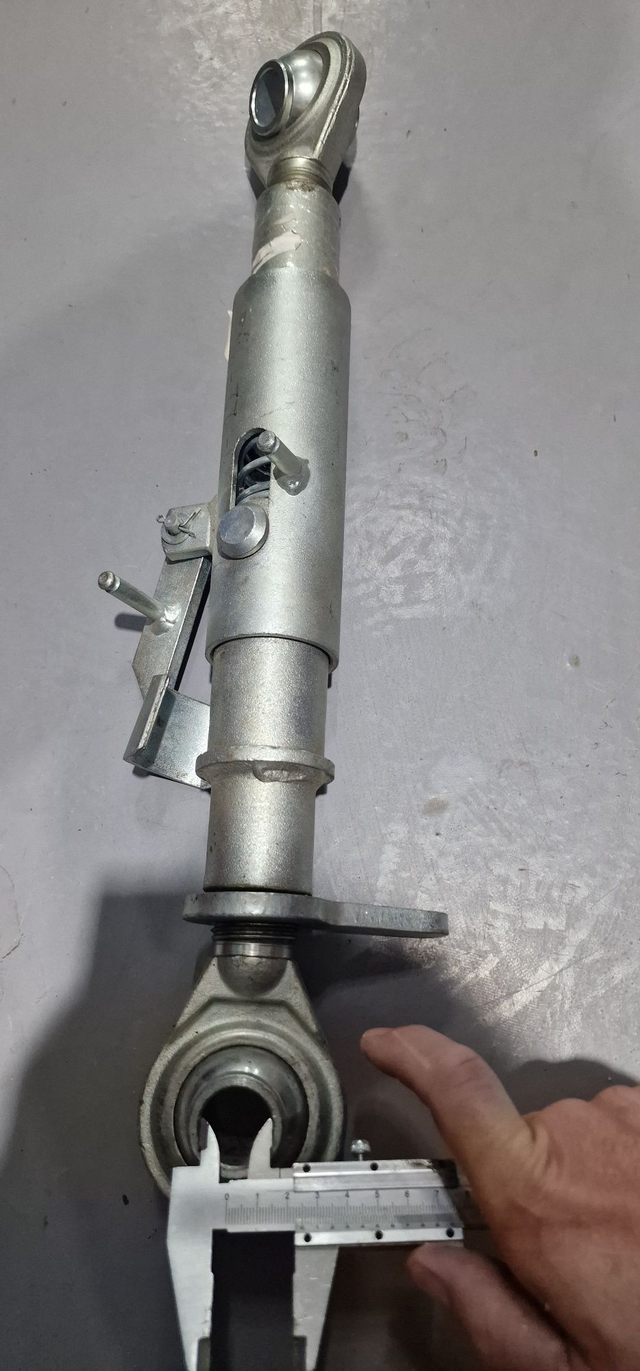 Tirant stabilizator central tractor catg 3 tija filet grosime 35 mm im
