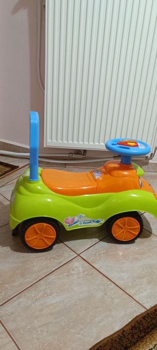 Детска кола за бутане