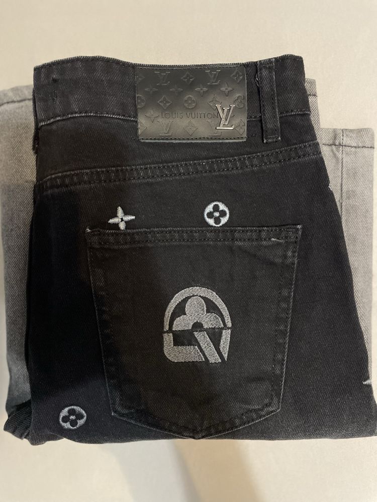 Blugi scurti Louis Vuitton