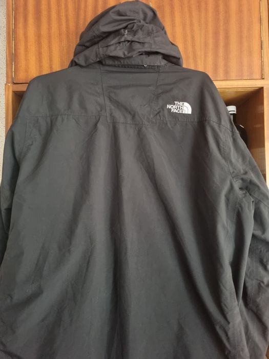 Оригинална ветровка The North Face