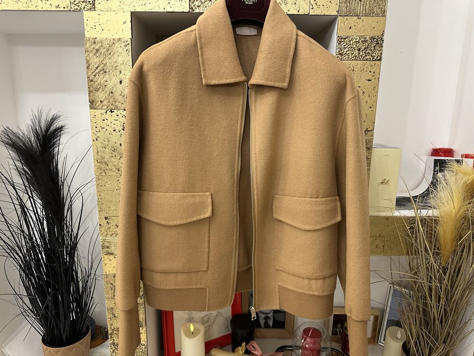 Palton scurt LIU JO din lana extrem de fina