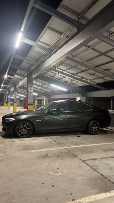 BMW Seria 5 F10 2.0 Bord Digital Trapa