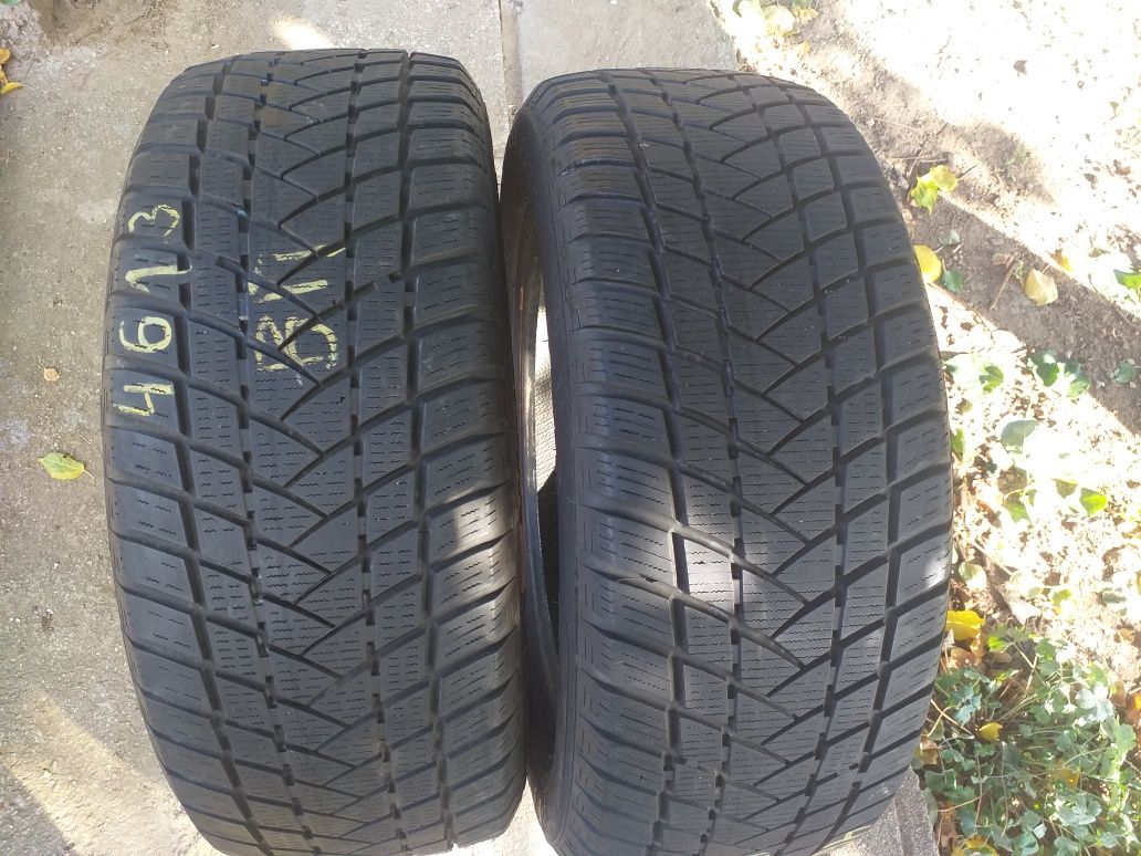 Гуми два броя 215/55/16