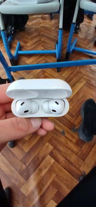 Продам AirPods 2 pro