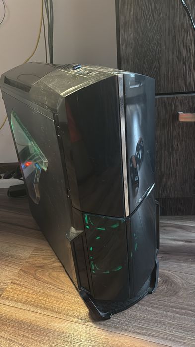 Calculator Gaming + monitor , mouse si tableta cu creion grafic noua