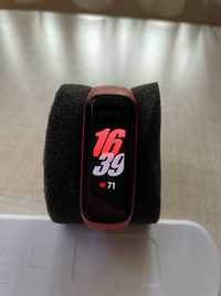 Смарт гривна samsung galaxy fit2