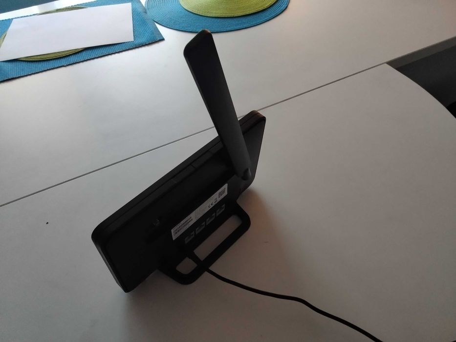 4G рутер за сим карти на Виваком -перфектен