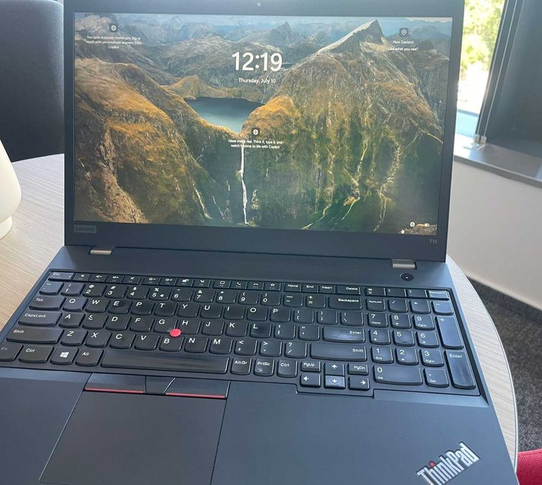 Laptop LENOVO ThinkPad T15,Intel i5