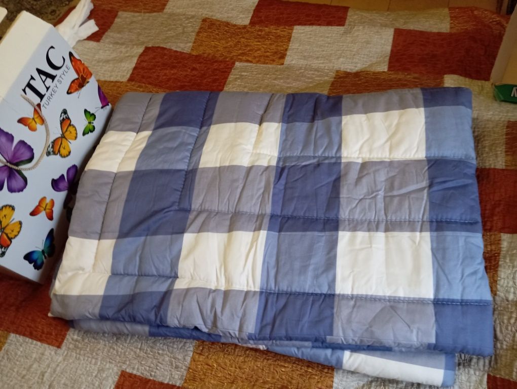 Одеял полуторка новый