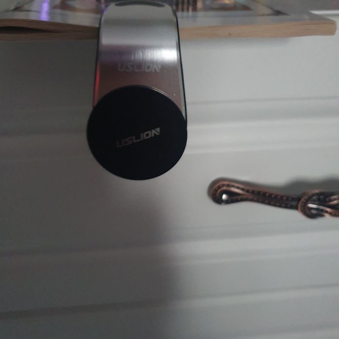 Suport telefon  auto