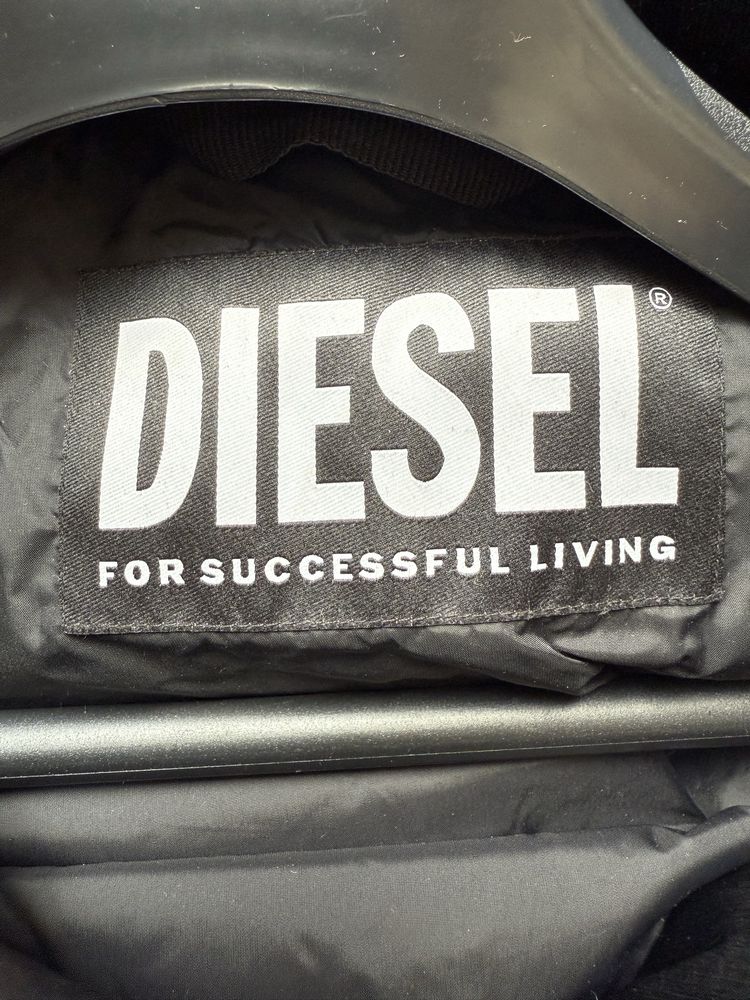 Черен елек Diesel