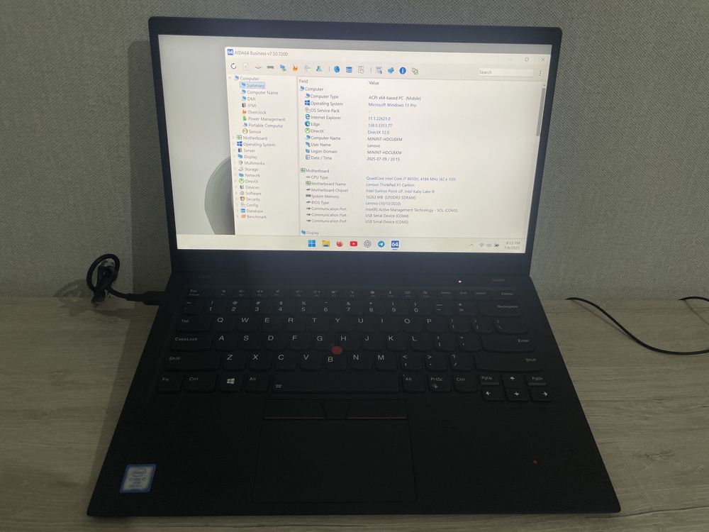 Lenovo X1 carbon шестого поколения