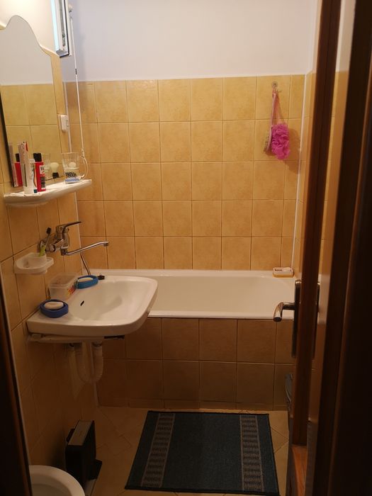 Proprietar, vând ap 3 camere  66.5 mp, Mărăței, curat, renovat